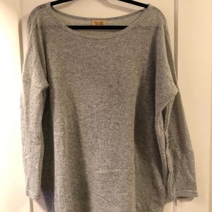 Piko Sweater